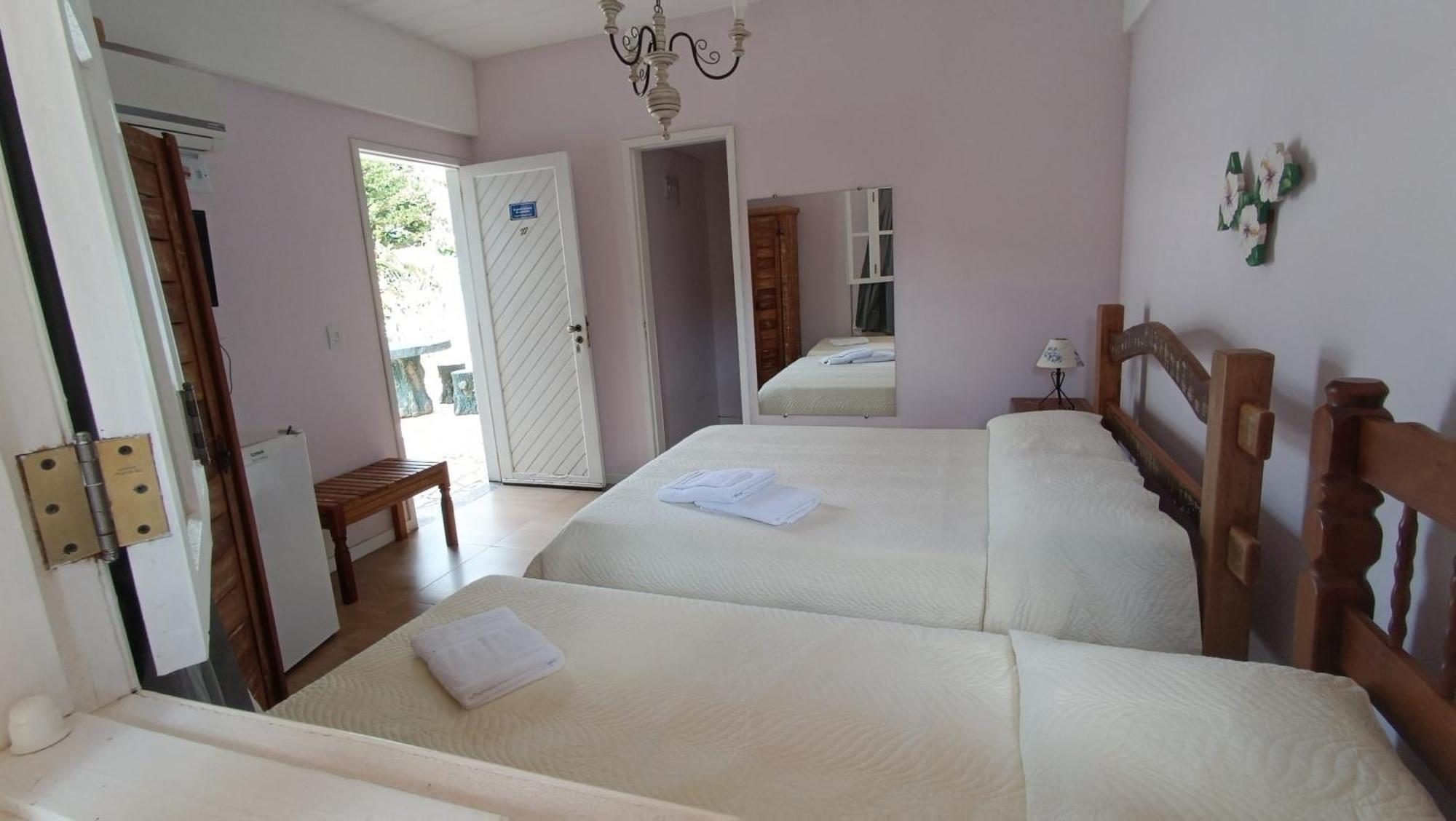Flats Com Deque, Cozinha E Churrasqueira กงแซร์วาตอเรีย ภายนอก รูปภาพ